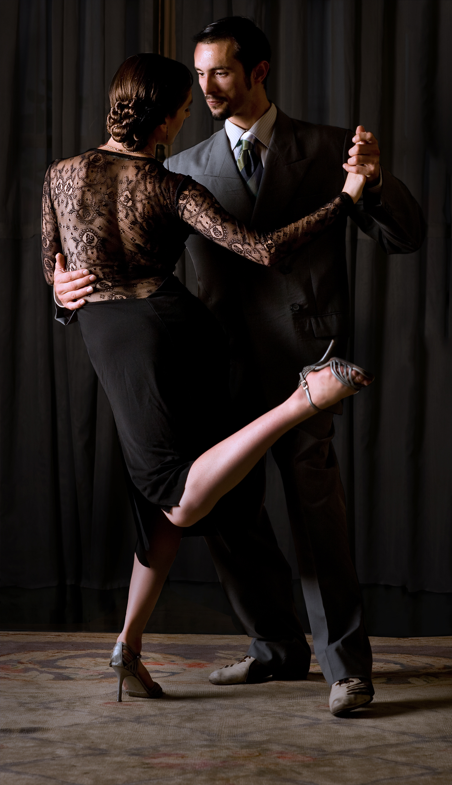 Hacke Und Spitze Berlin Paar Tanzt Tango Argentino